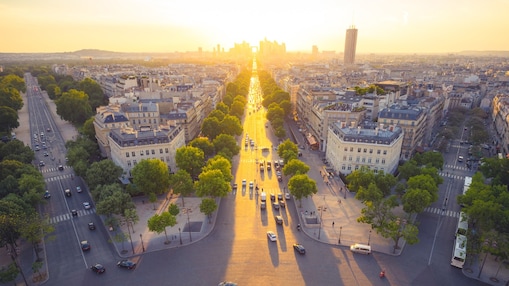 Apus de soare în Paris